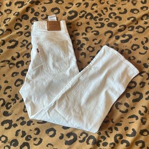 Levi’s Ribcage Straight